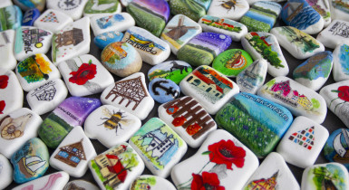 Warmińskie kamyki w Krakowie 